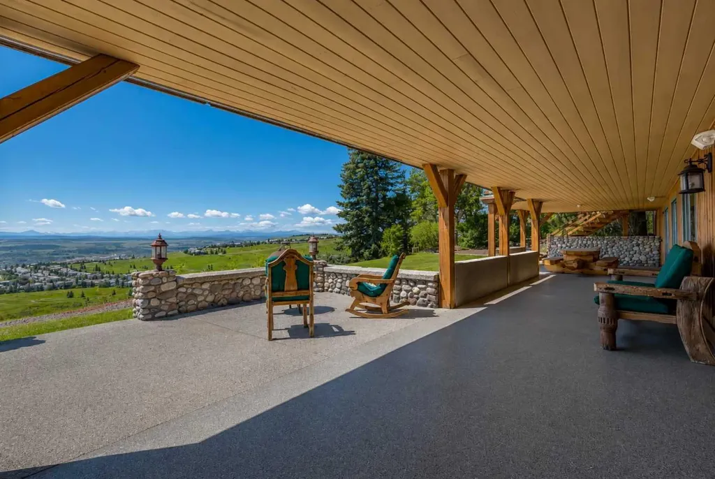 260097 Mountain Ridge Place Rural Rocky View County AB T4C 2Y1