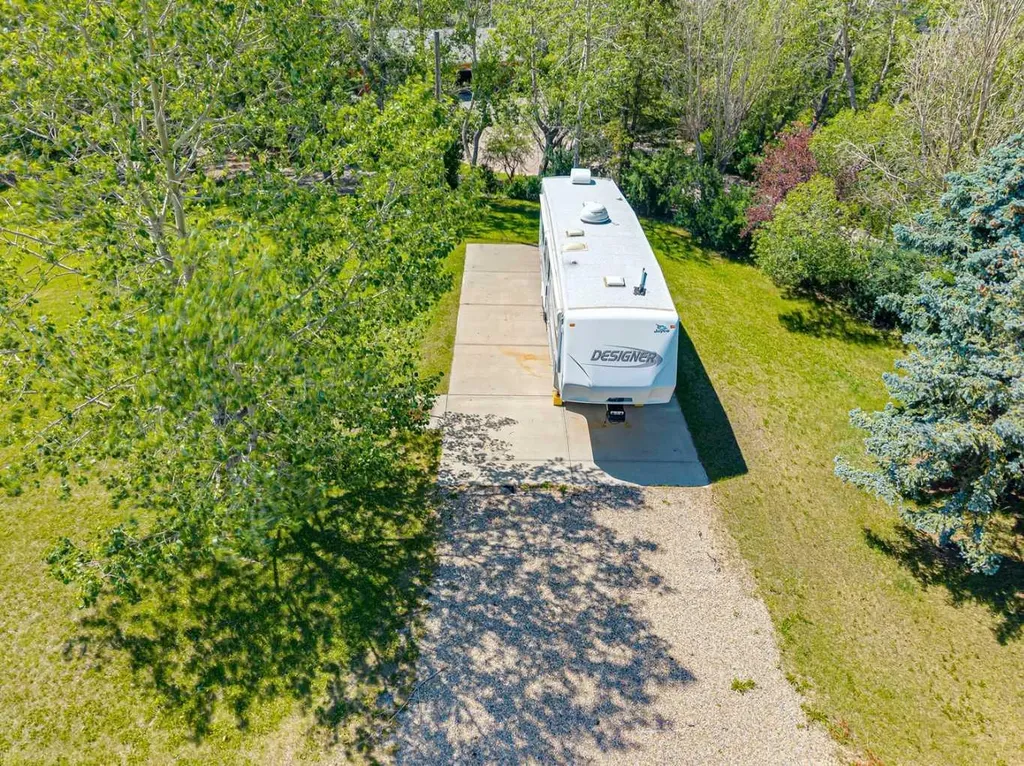260097 Mountain Ridge Place Rural Rocky View County AB T4C 2Y1