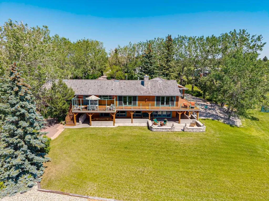 260097 Mountain Ridge Place Rural Rocky View County AB T4C 2Y1