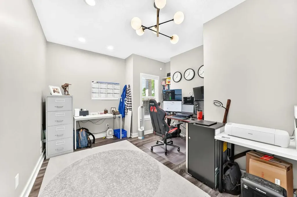 39 Ravine Drive Heritage Pointe AB T1S 4H3