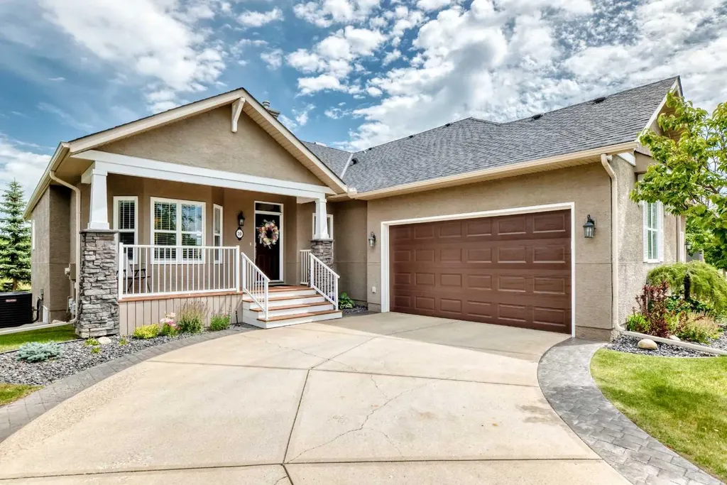 39 Ravine Drive Heritage Pointe AB T1S 4H3