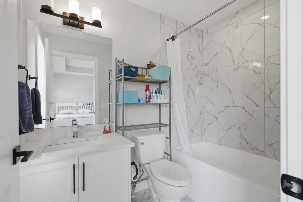 20 Highwood Drive Okotoks AB T1S5S3