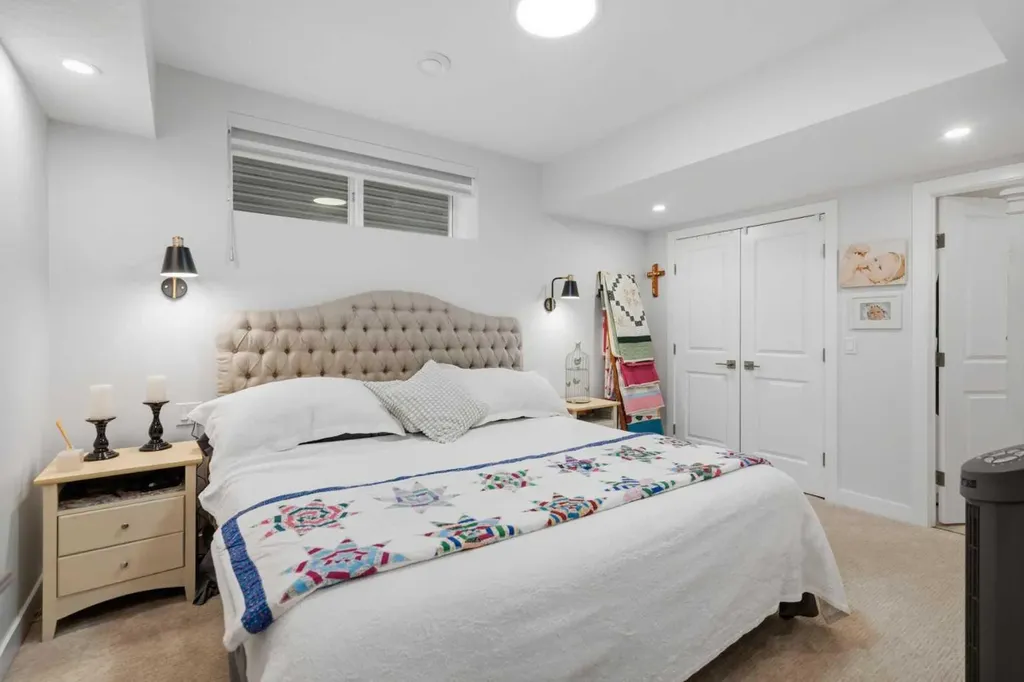 20 Highwood Drive Okotoks AB T1S5S3