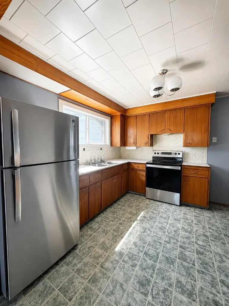 4807 O'brien Drive High Prairie AB T0G1E0