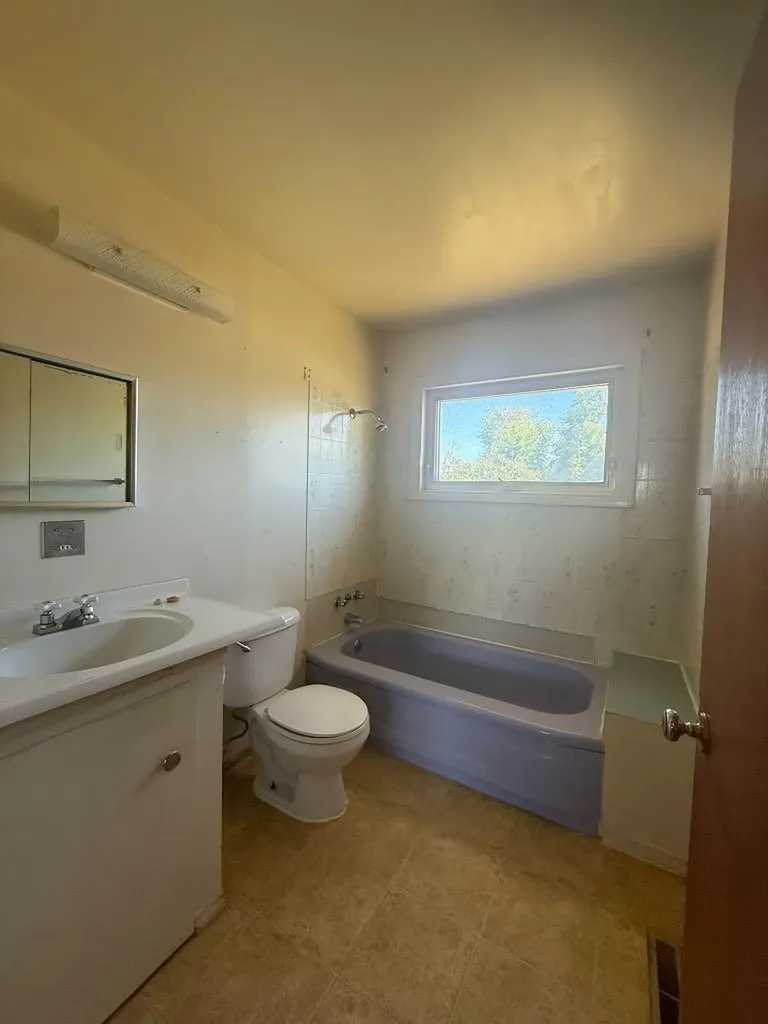 4807 O'brien Drive High Prairie AB T0G1E0