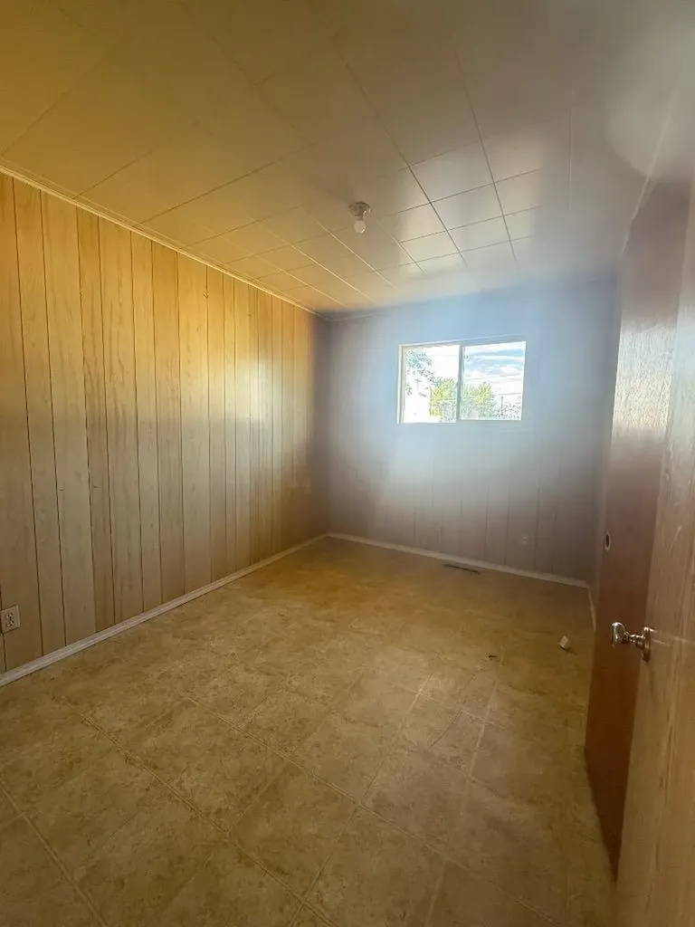 4807 O'brien Drive High Prairie AB T0G1E0