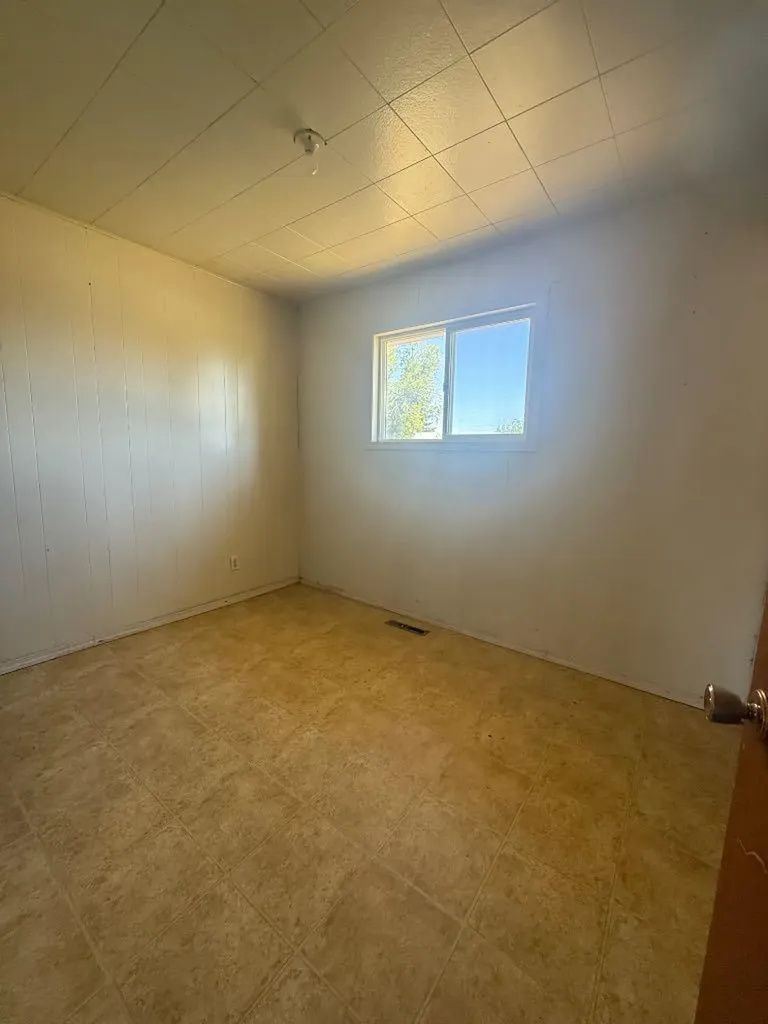 4807 O'brien Drive High Prairie AB T0G1E0