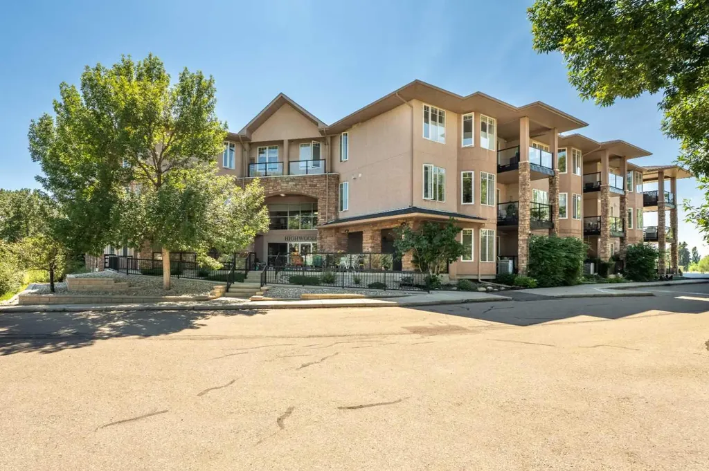 500 7 Street NW High River AB T1V 1T6