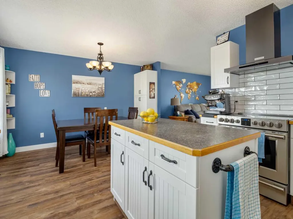 6109 57 Street Taber AB T1G 1K1