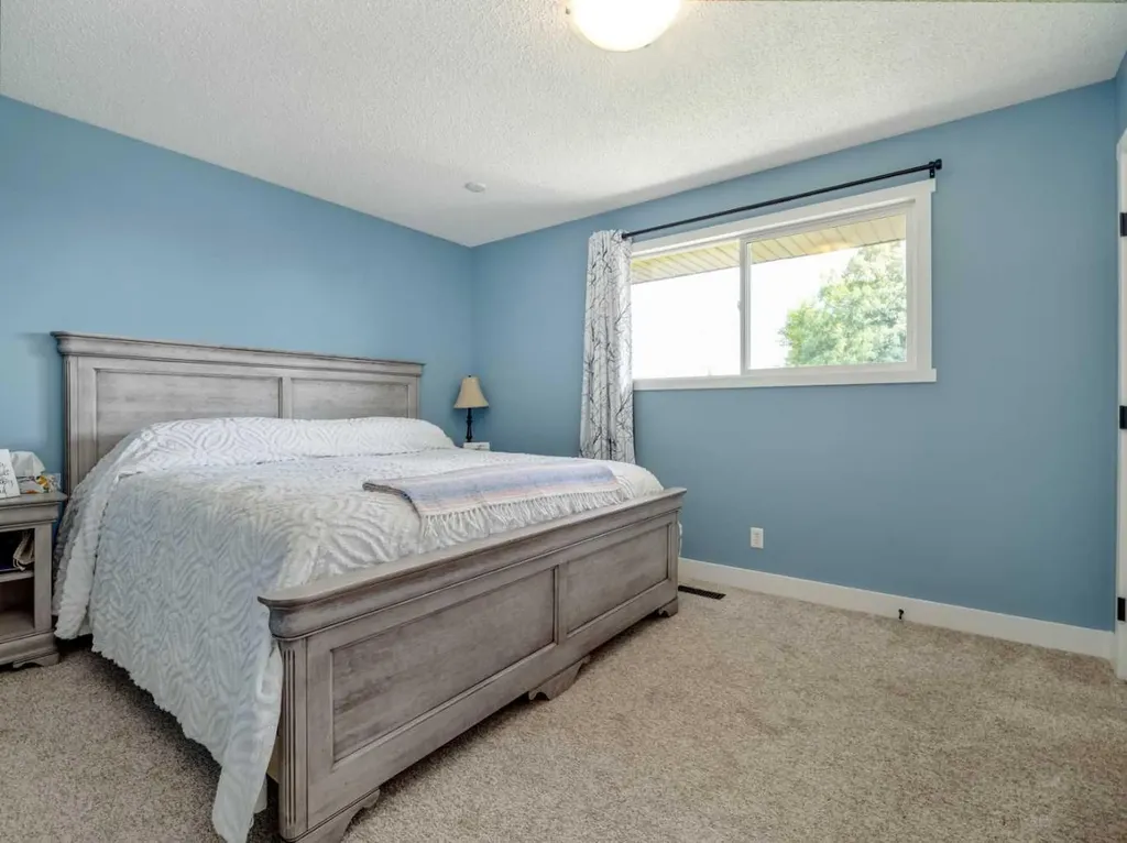6109 57 Street Taber AB T1G 1K1