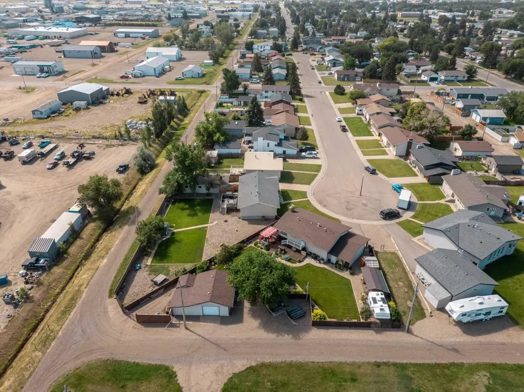 6109 57 Street Taber AB T1G 1K1