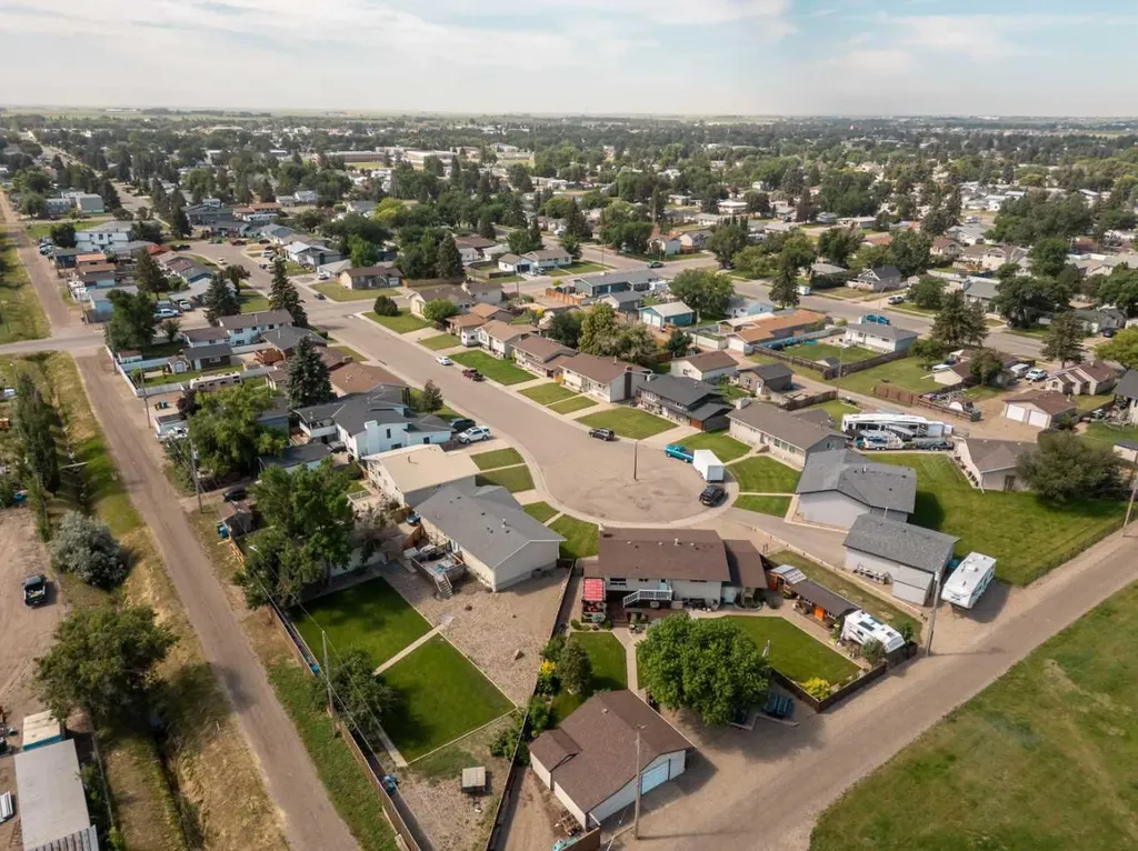 6109 57 Street Taber AB T1G 1K1