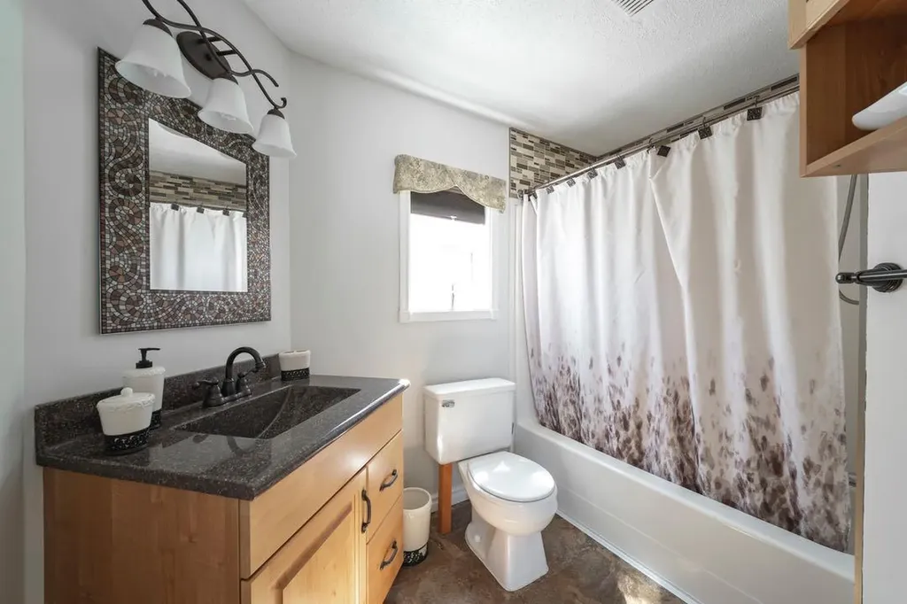 179 Grant Way Fort Mcmurray AB T9H 5J3