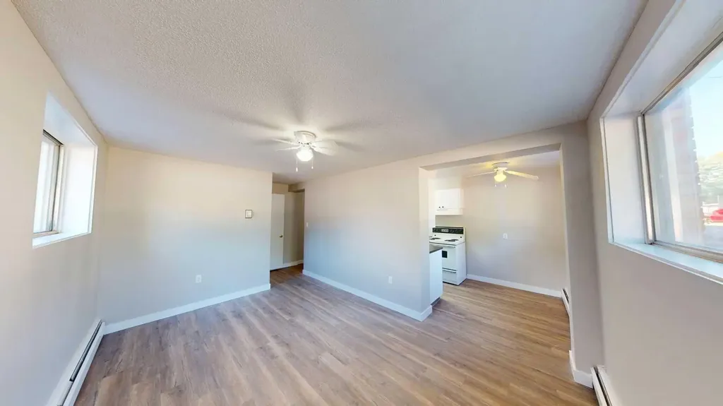 9926 105 Avenue Grande Prairie AB T8V1G9
