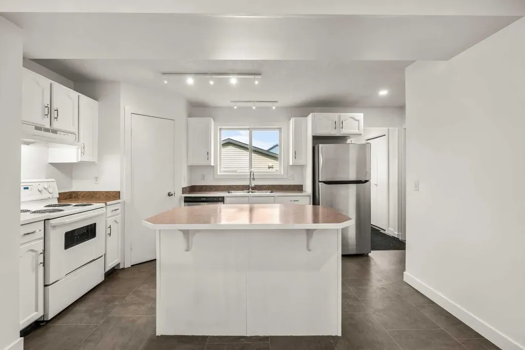 223 Coventry Road NE Calgary AB T3K 5H6