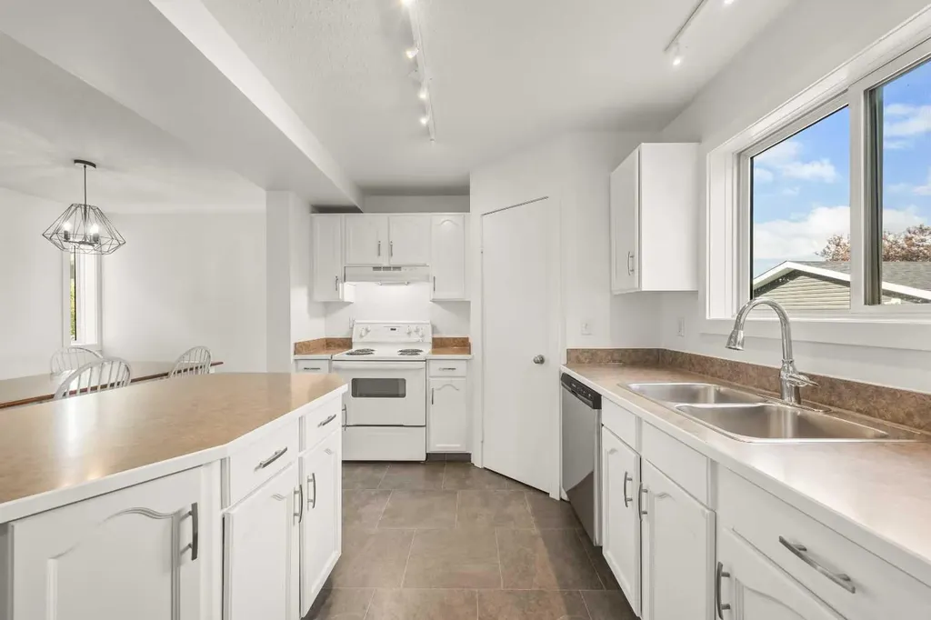 223 Coventry Road NE Calgary AB T3K 5H6