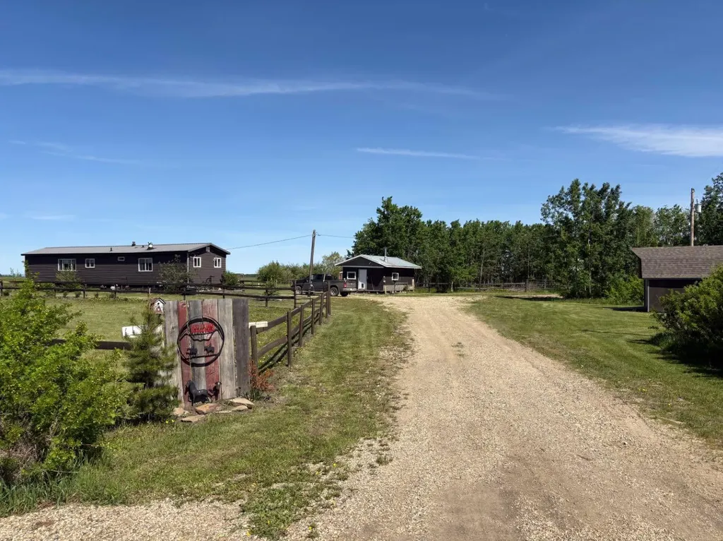834043 120 Range Rural Clear Hills County AB T0H 0B0