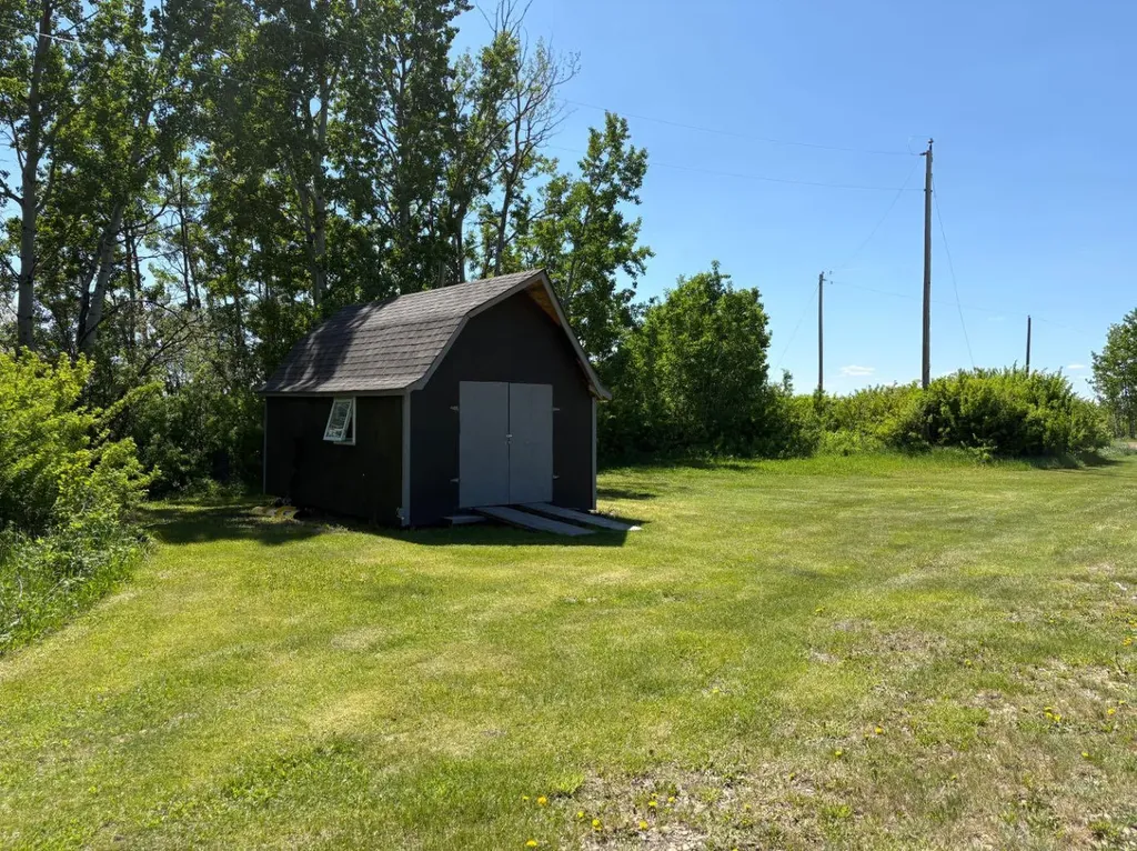 834043 120 Range Rural Clear Hills County AB T0H 0B0