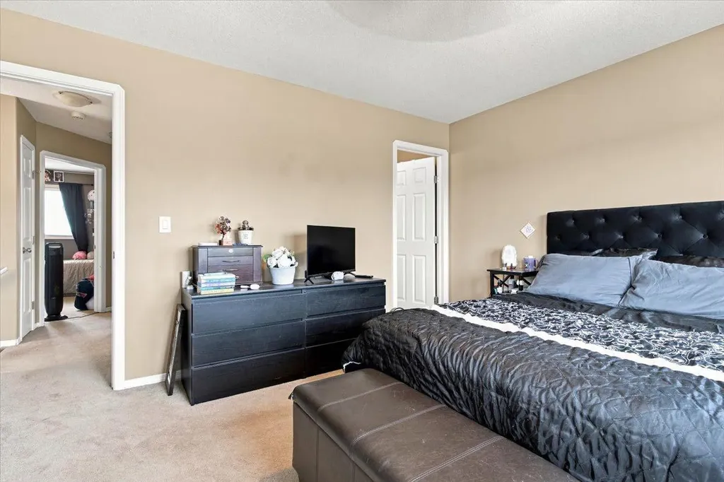 6918 88a Street Grande Prairie AB T8X0C1