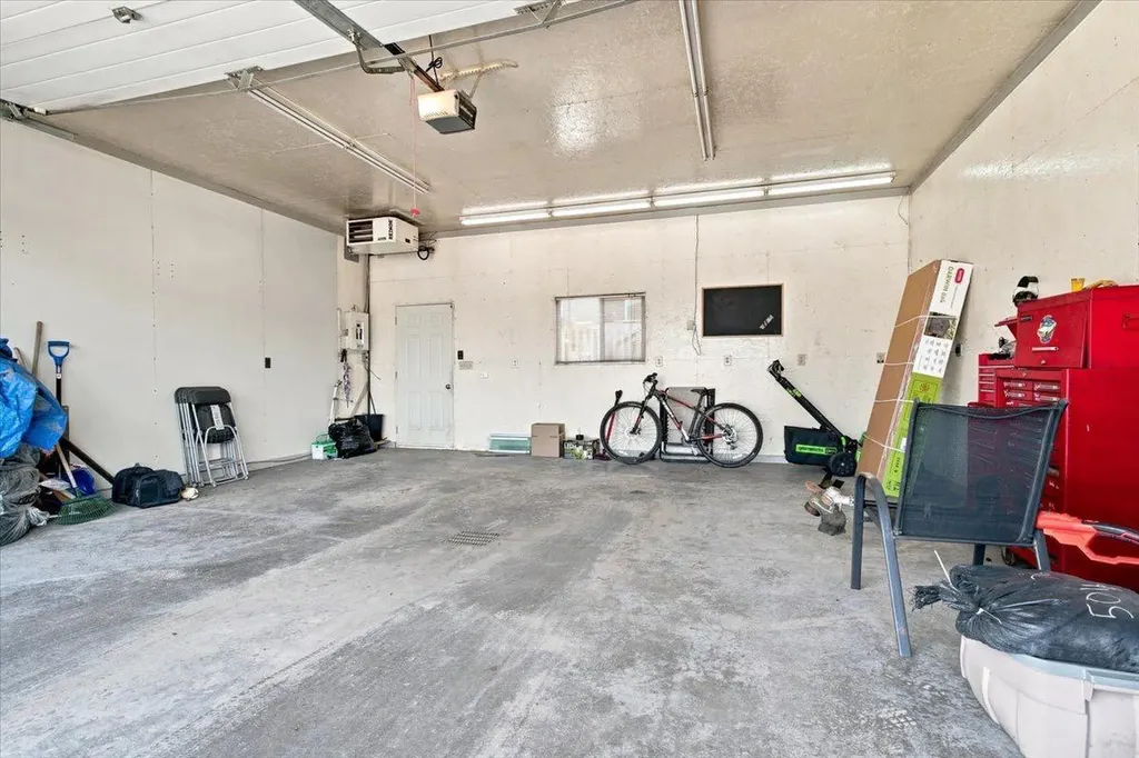 6918 88a Street Grande Prairie AB T8X0C1