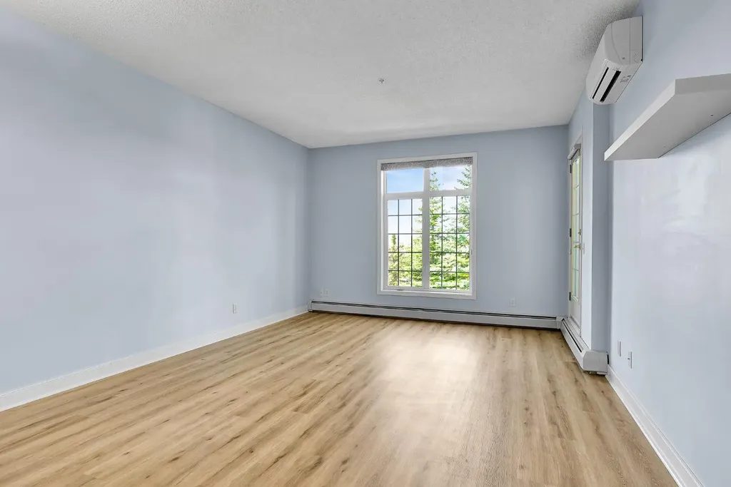 5201 Dalhousie Drive NW Calgary AB T3A 5Y7