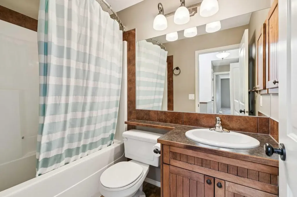 267 Willow Ridge Manor SW Diamond Valley AB T0L 0H0