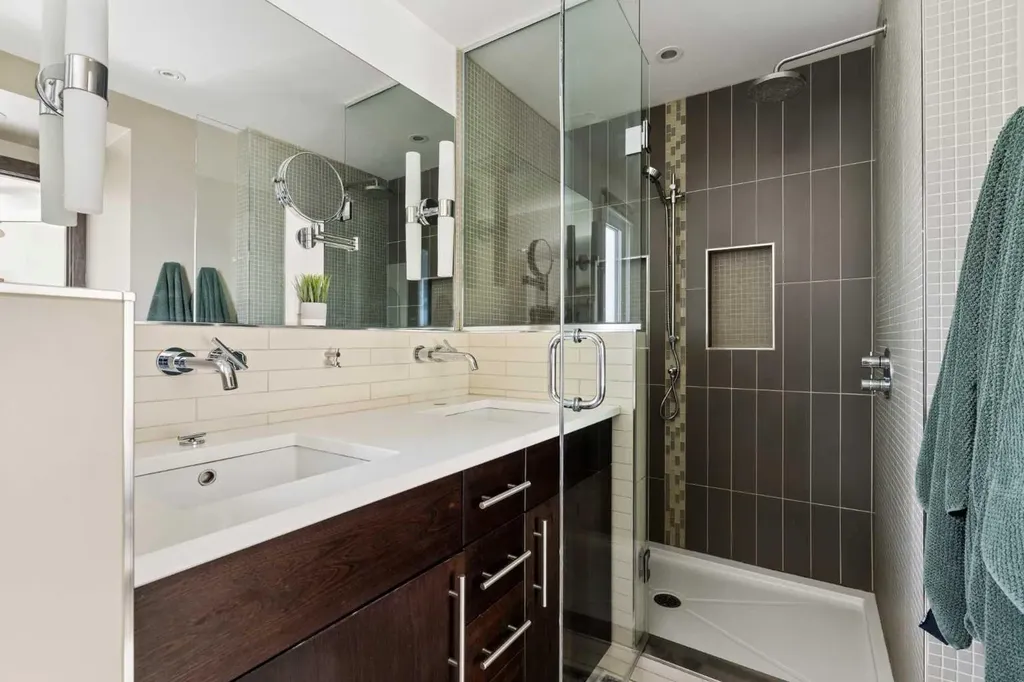 76 Ranchridge Way NW Calgary AB T3G 1Z9