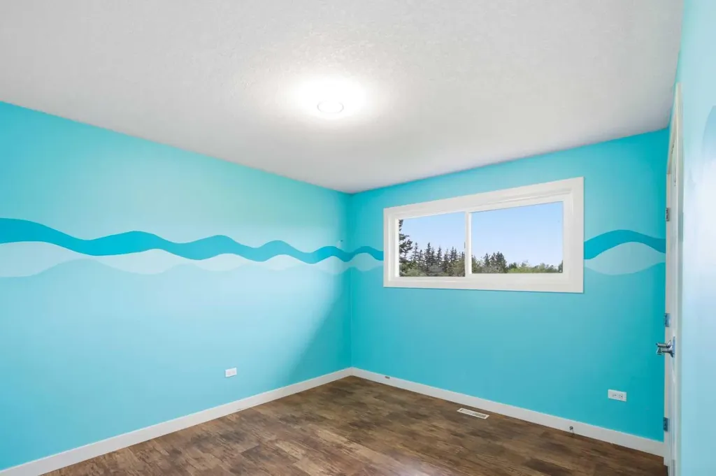 72077 Twp Road 714a Dimsdale AB T8W 5J7