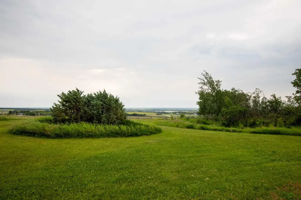 72077 Twp Road 714a Dimsdale AB T8W 5J7