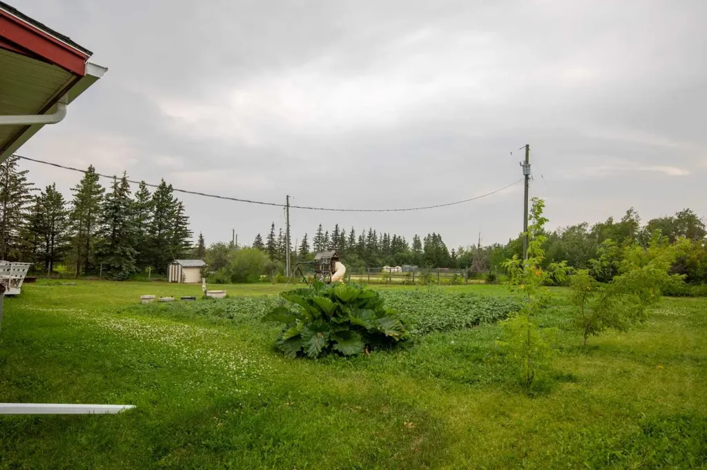 72077 Twp Road 714a Dimsdale AB T8W 5J7