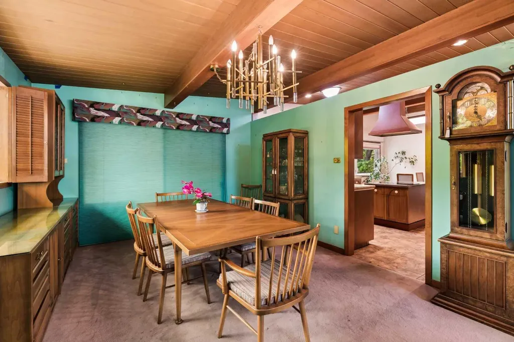 53 Massey Place SW Calgary AB T2V 2G6