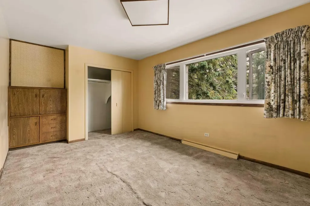 53 Massey Place SW Calgary AB T2V 2G6