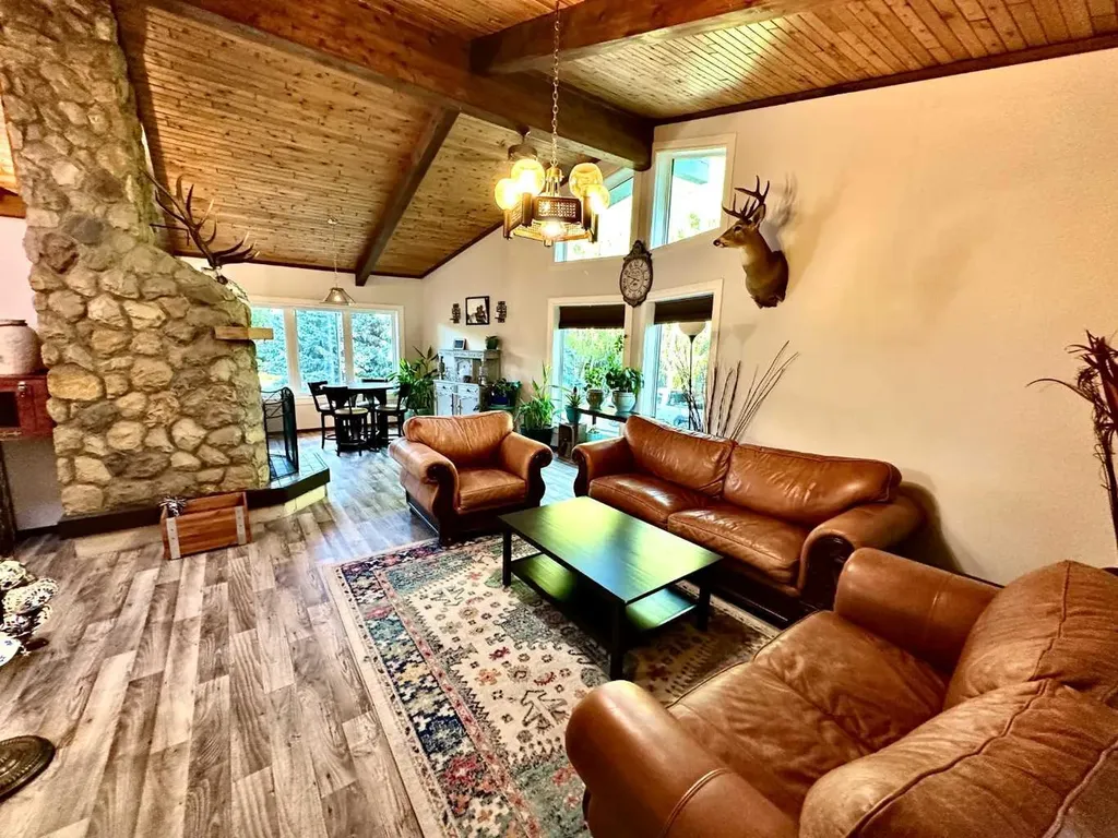 207 Moon River Drive Moon River Estates AB T0L0Z0
