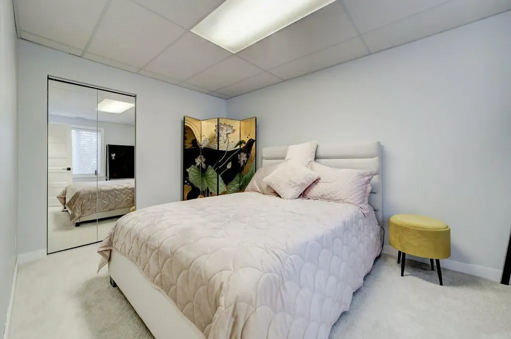 13521 15 Avenue Blairmore AB T0K 0E0