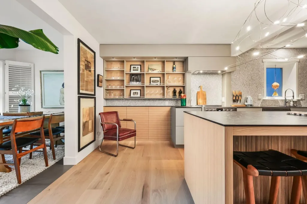 1936 30 Avenue SW Calgary AB T2T1P9