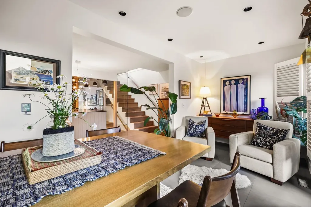 1936 30 Avenue SW Calgary AB T2T1P9