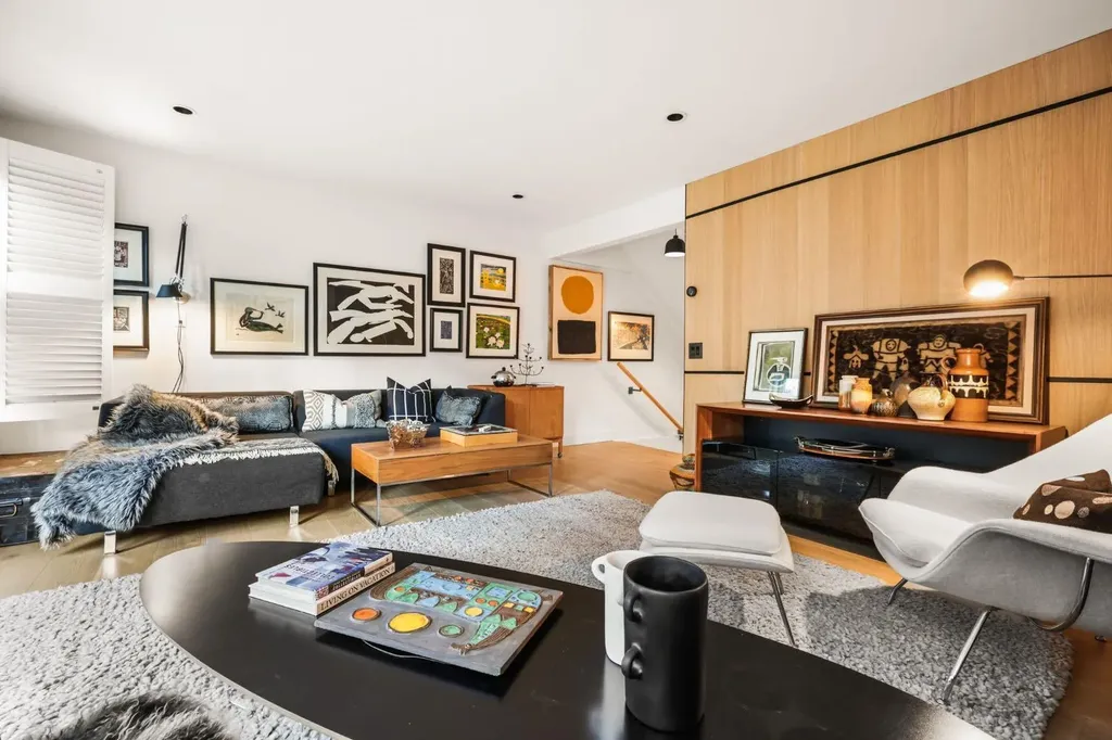 1936 30 Avenue SW Calgary AB T2T1P9