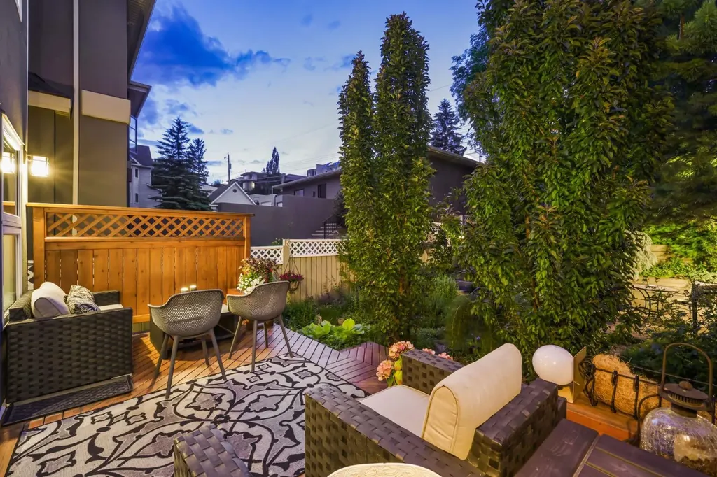 1936 30 Avenue SW Calgary AB T2T1P9