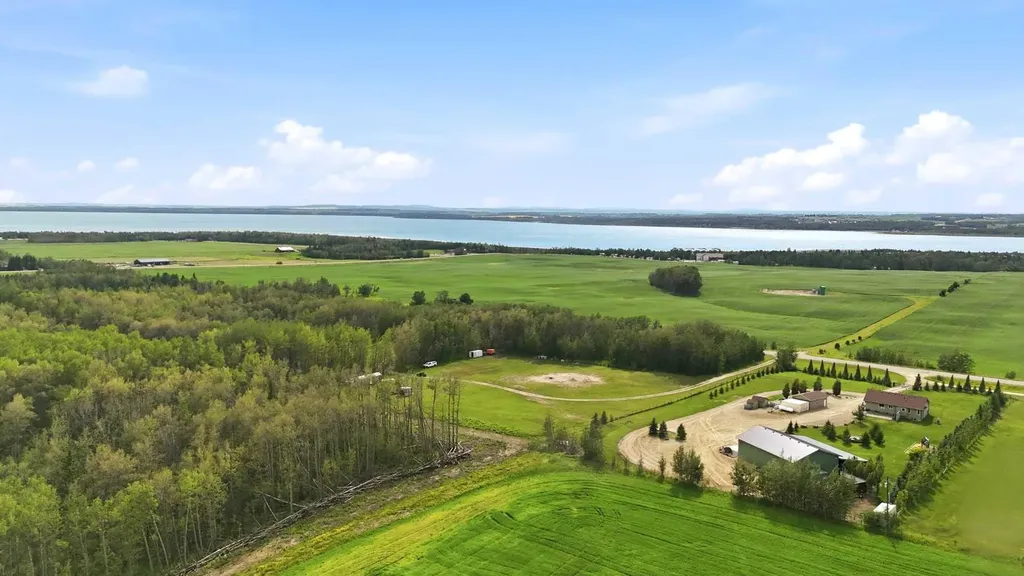 422045 Range Road 10 Rural Ponoka County AB T0C 2J0