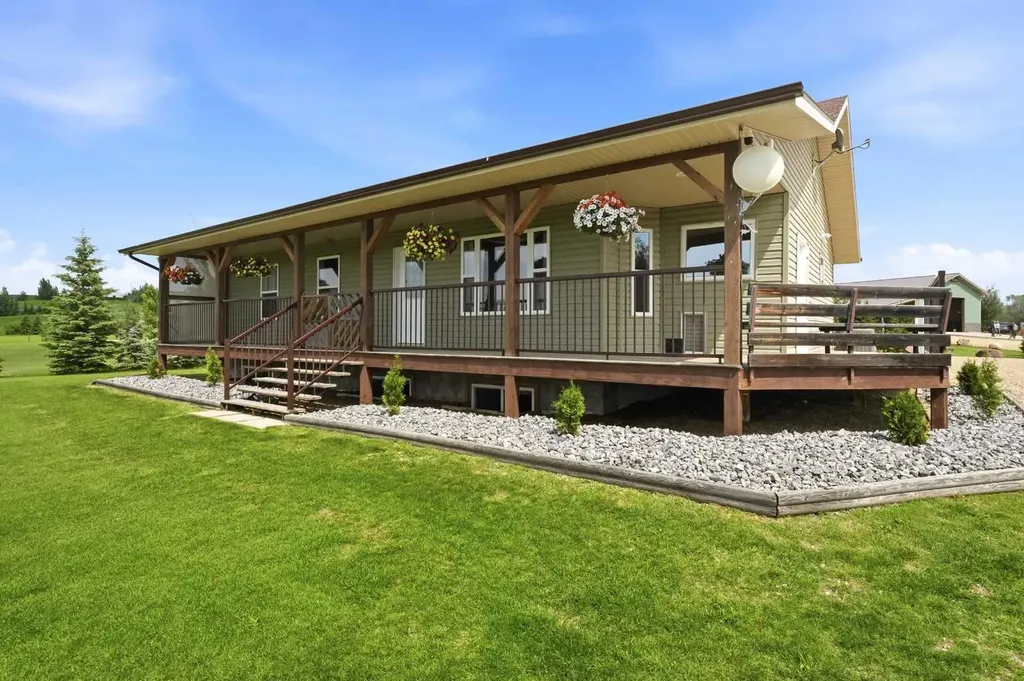422045 Range Road 10 Rural Ponoka County AB T0C 2J0