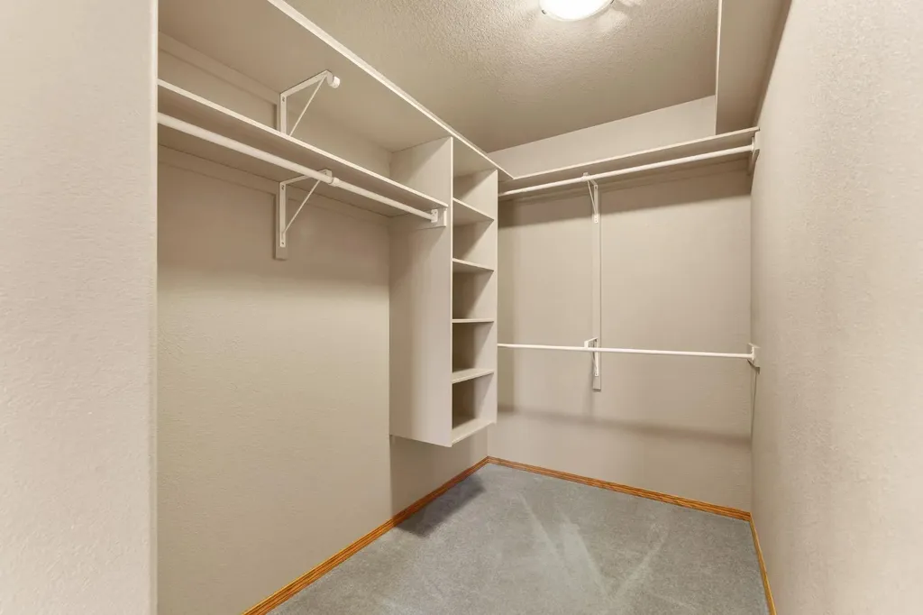 108 Sandstone Place SE Medicine Hat AB T1B 4R9