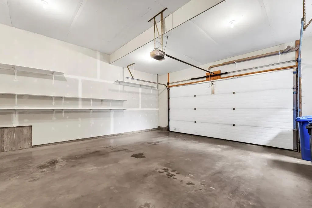 108 Sandstone Place SE Medicine Hat AB T1B 4R9