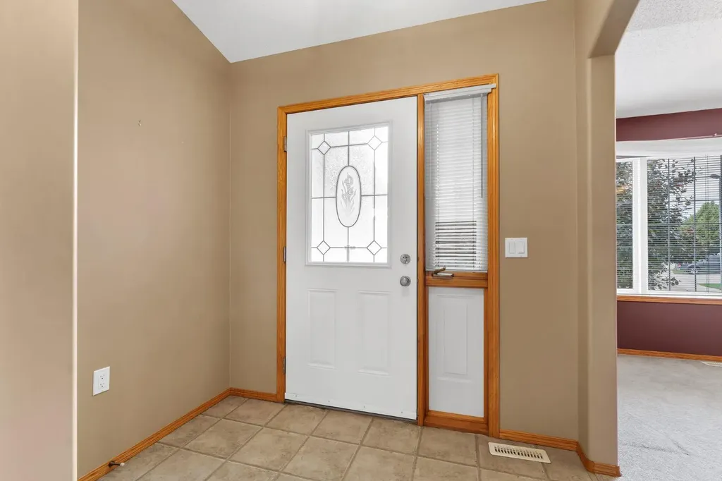 108 Sandstone Place SE Medicine Hat AB T1B 4R9