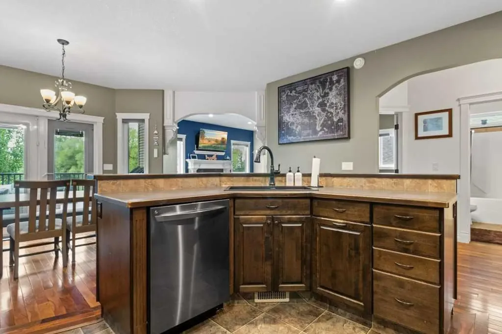 6002 Orr Drive Red Deer AB T4P 0C9