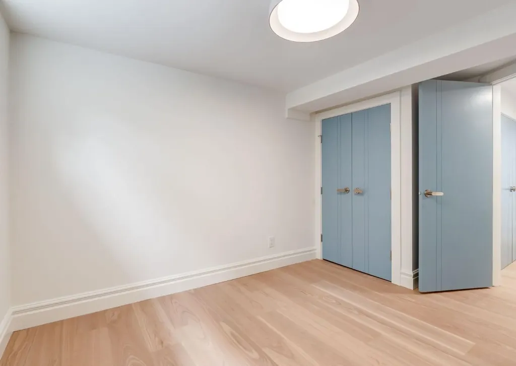 1618 6 Street NW Calgary AB T2M 3E8