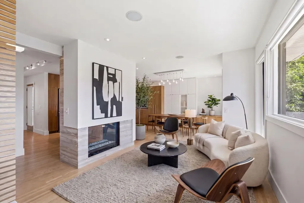 4935 10 Avenue SW Calgary AB T3C 0M3