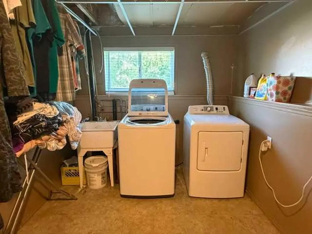 800 1a Avenue SW Slave Lake AB T0G2A4