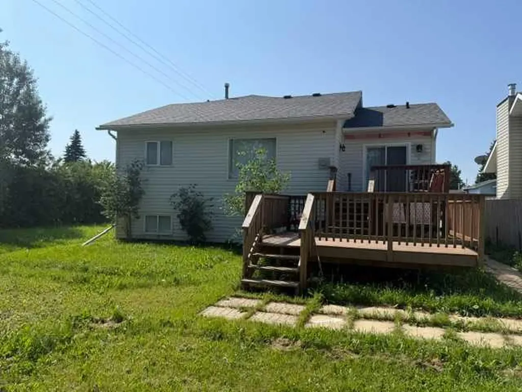 800 1a Avenue SW Slave Lake AB T0G2A4