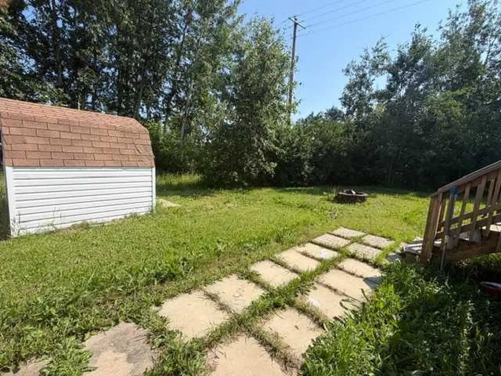 800 1a Avenue SW Slave Lake AB T0G2A4