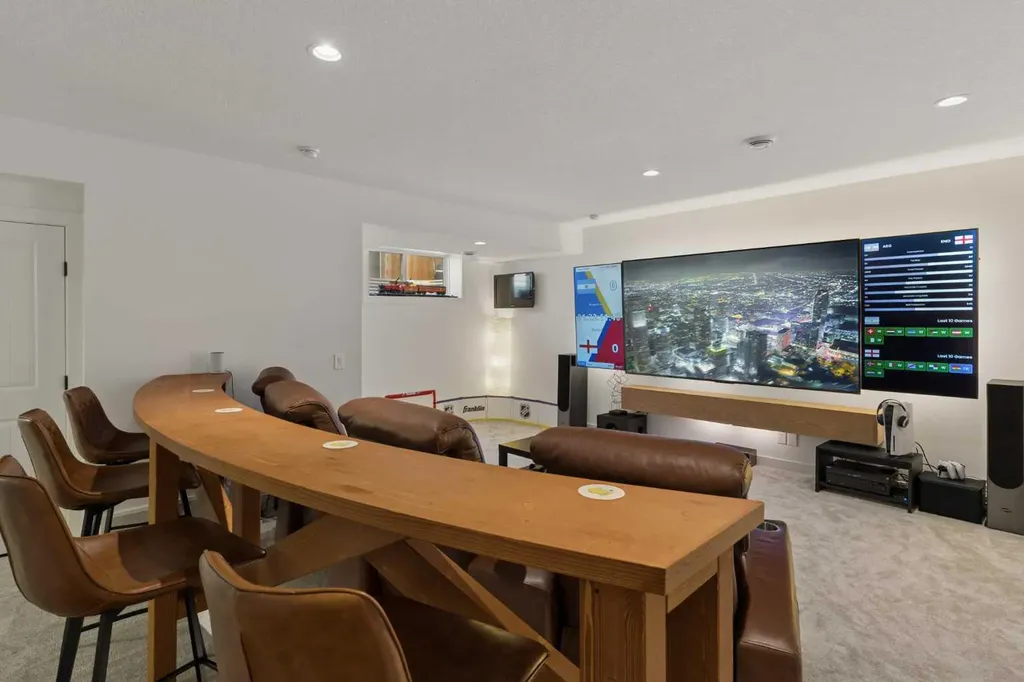 203 Cranbrook Park SE Calgary AB T3M 3C3